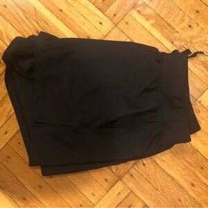 Athletic shorts